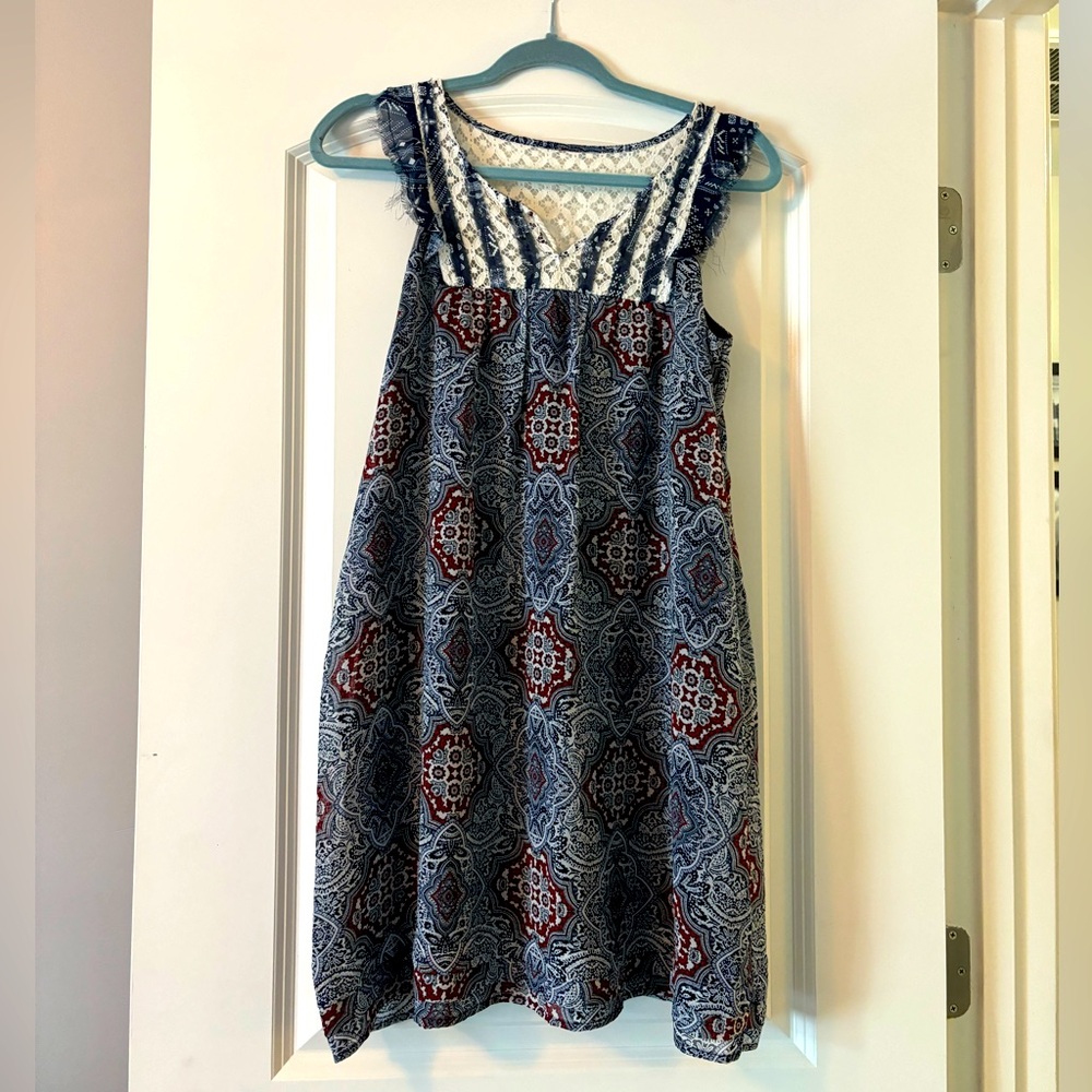 Xhilaration - lace accent red white and blue 4th of July party dress. Size M